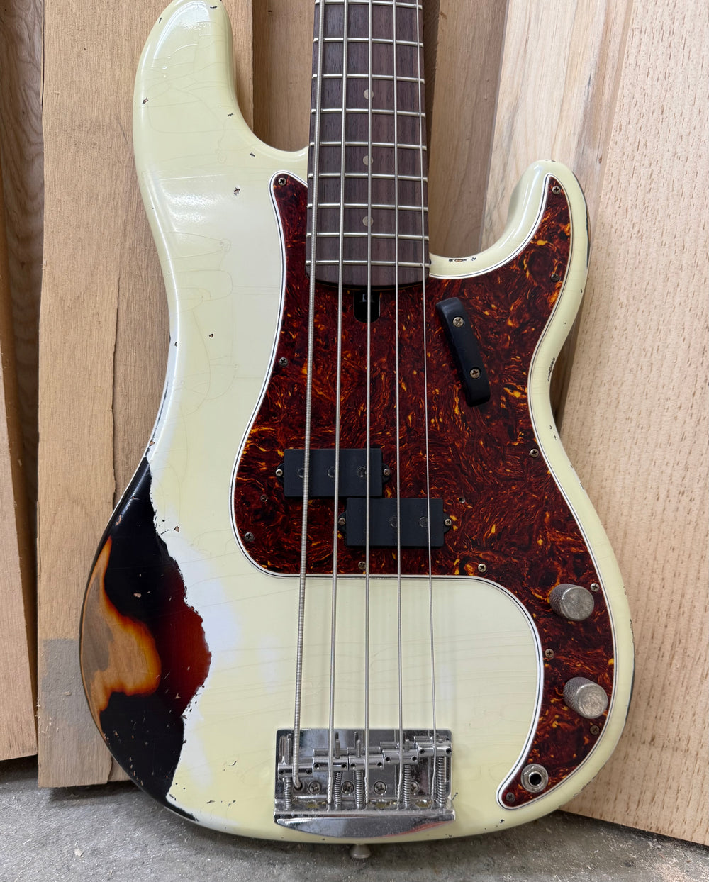 Contour V - Olympic White