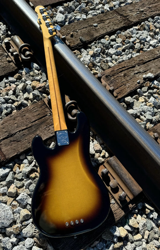 Contour 56 Bass - Tweed