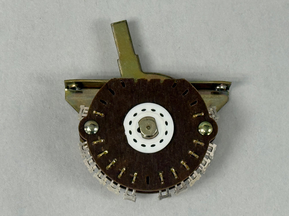 OAK Blade Switch