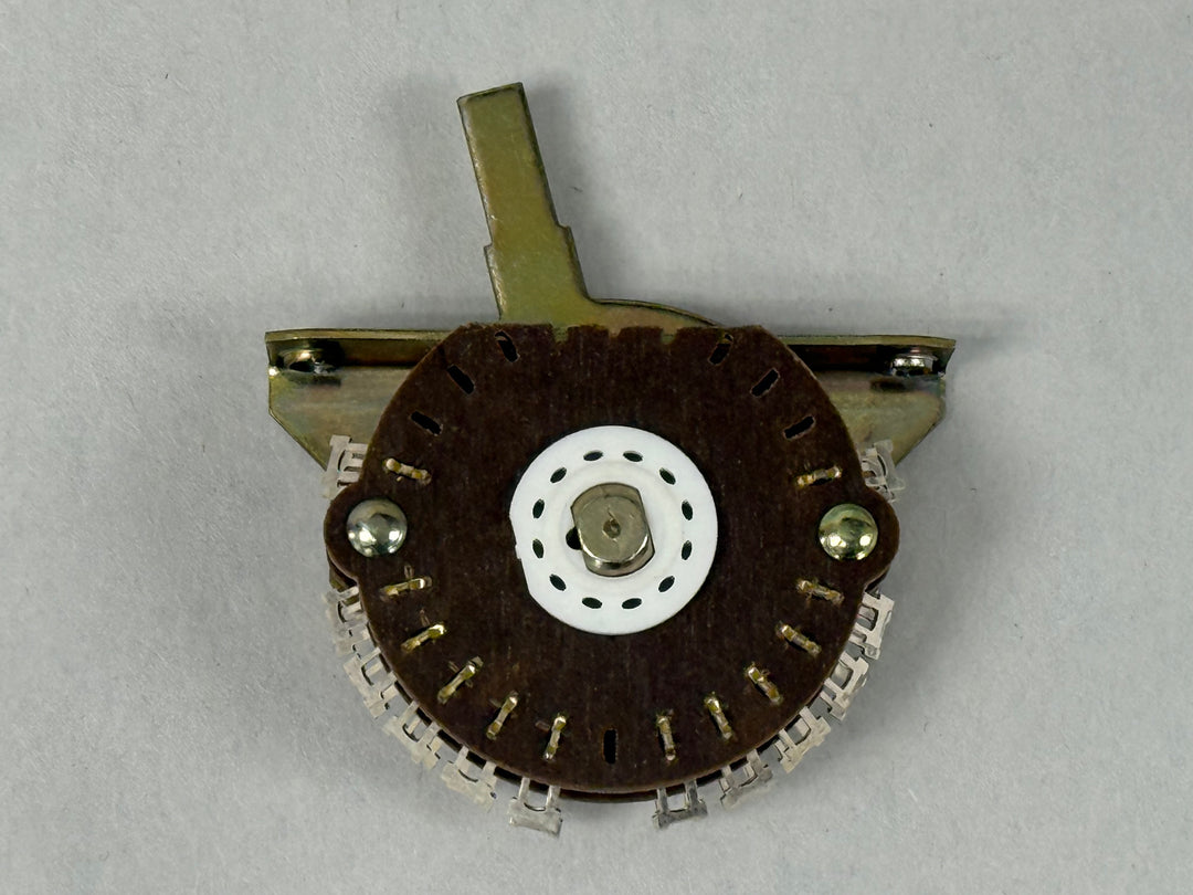 OAK Blade Switch